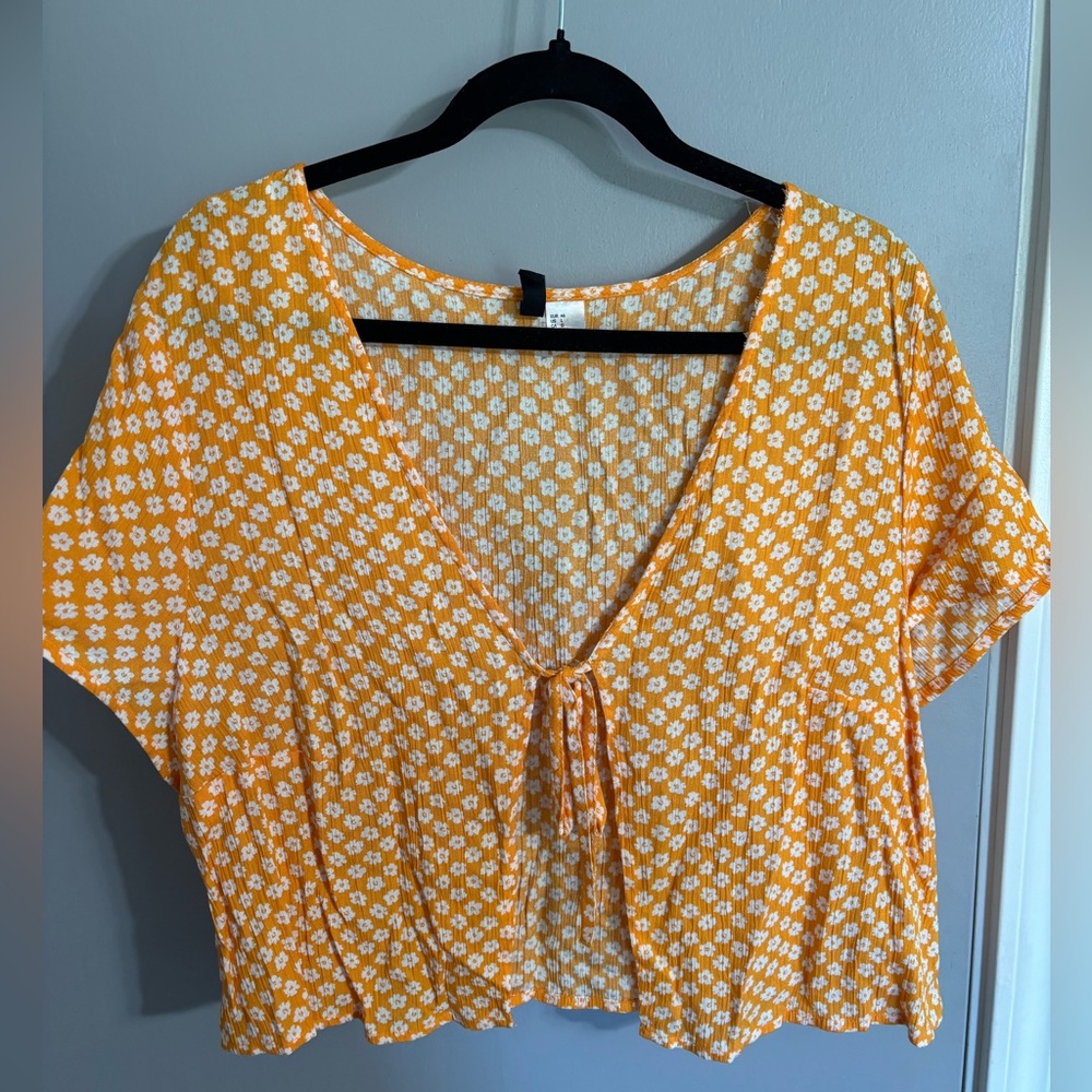 H&M Tie Front Top